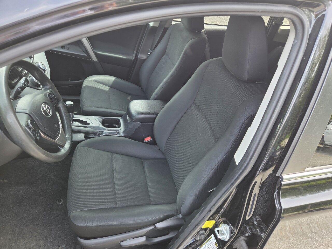 2018 Toyota RAV4 LE Charlton MA