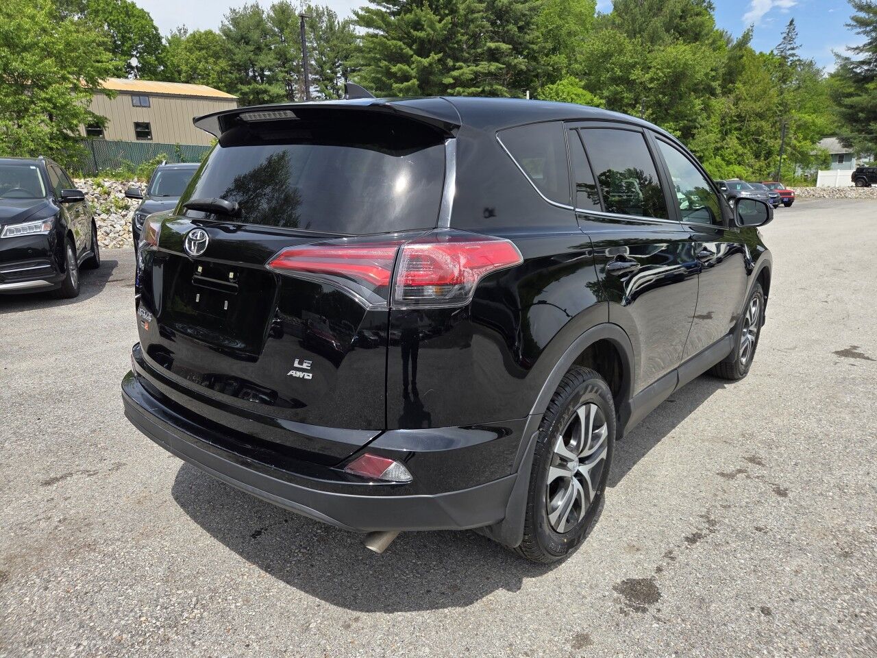 2018 Toyota RAV4 LE