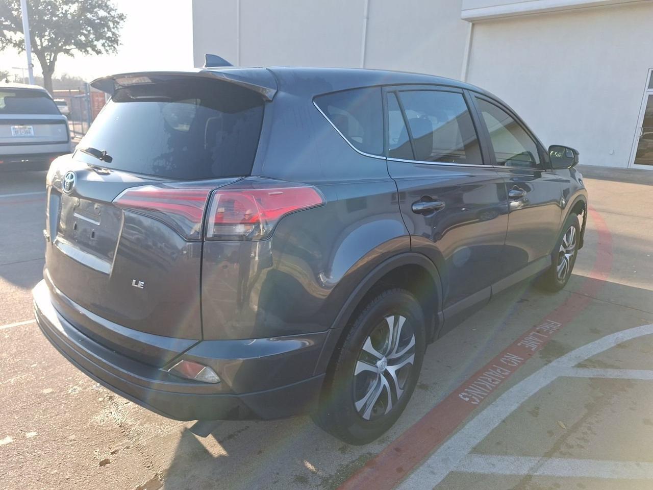 2018 Toyota RAV4 LE Hurst TX