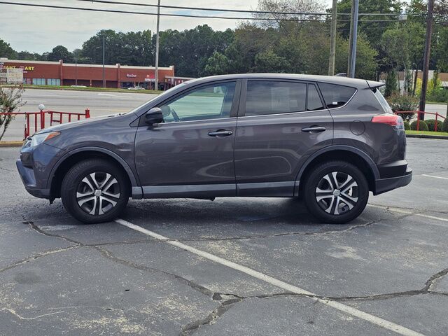 2018 Toyota RAV4 LE College Park GA