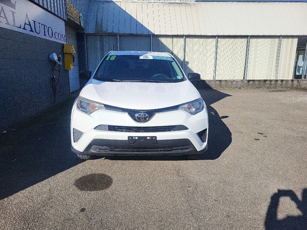 2018 Toyota RAV4 LE Vestal NY