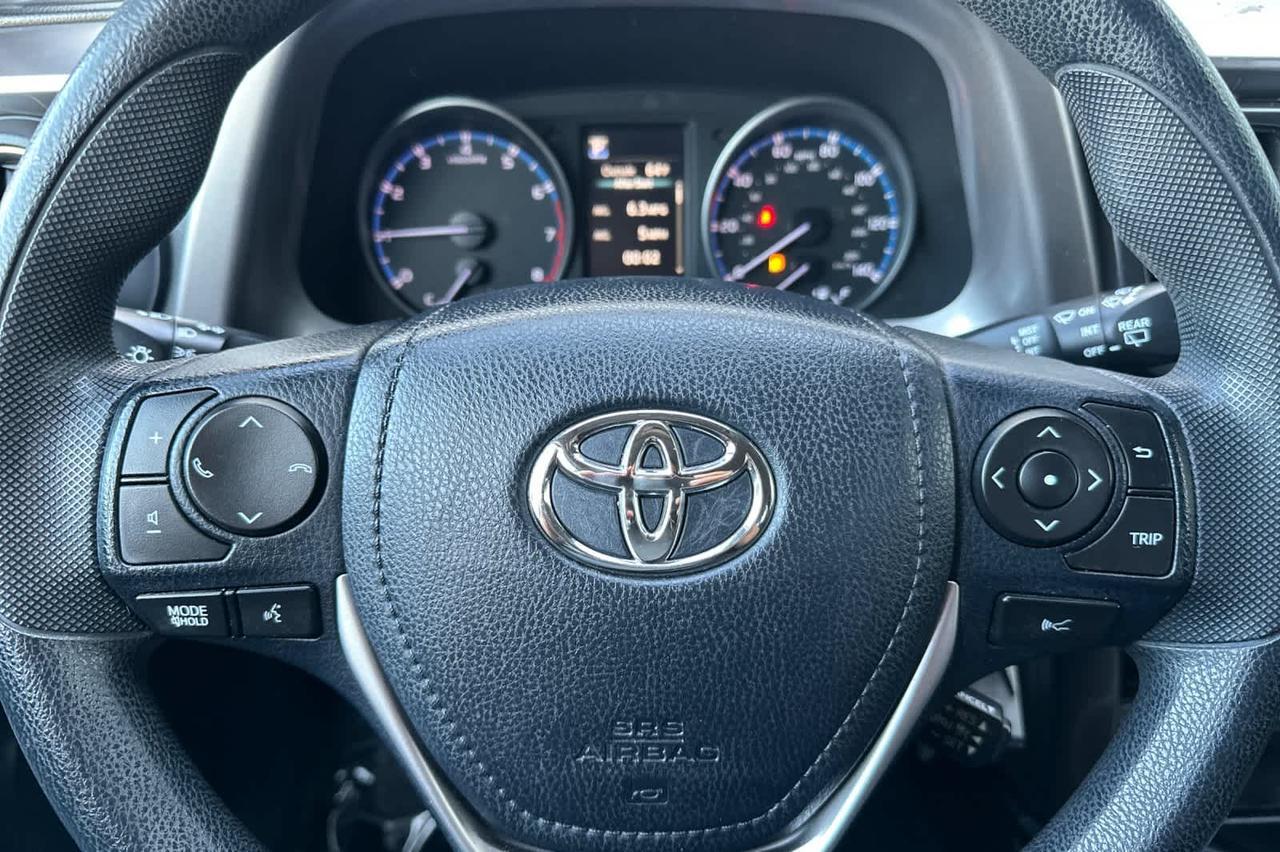 2018 Toyota RAV4 LE Roseville CA