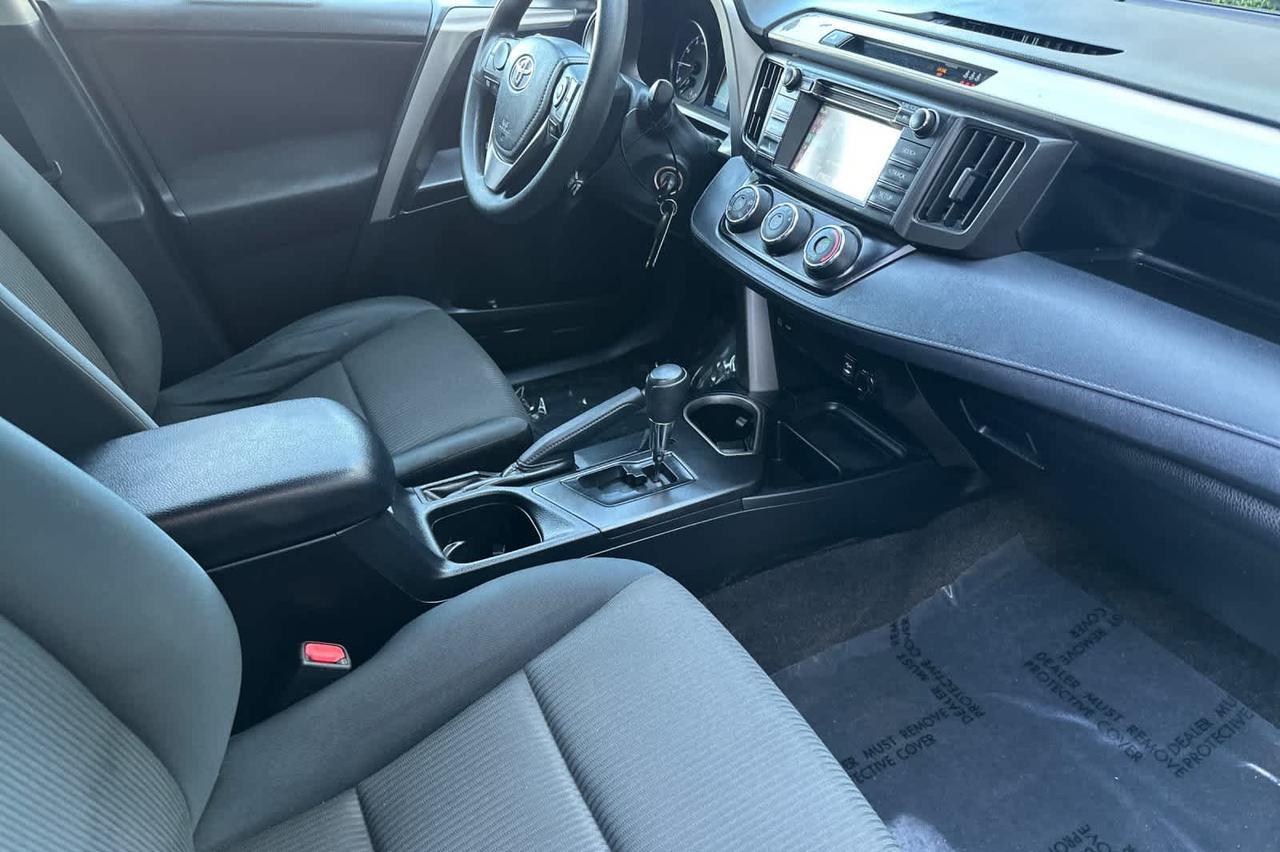 2018 Toyota RAV4 LE Roseville CA