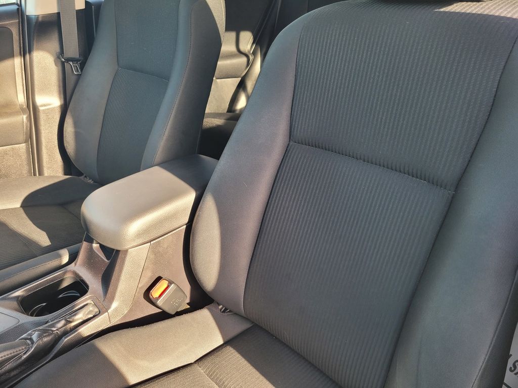 2018 Toyota RAV4 LE Roseville CA