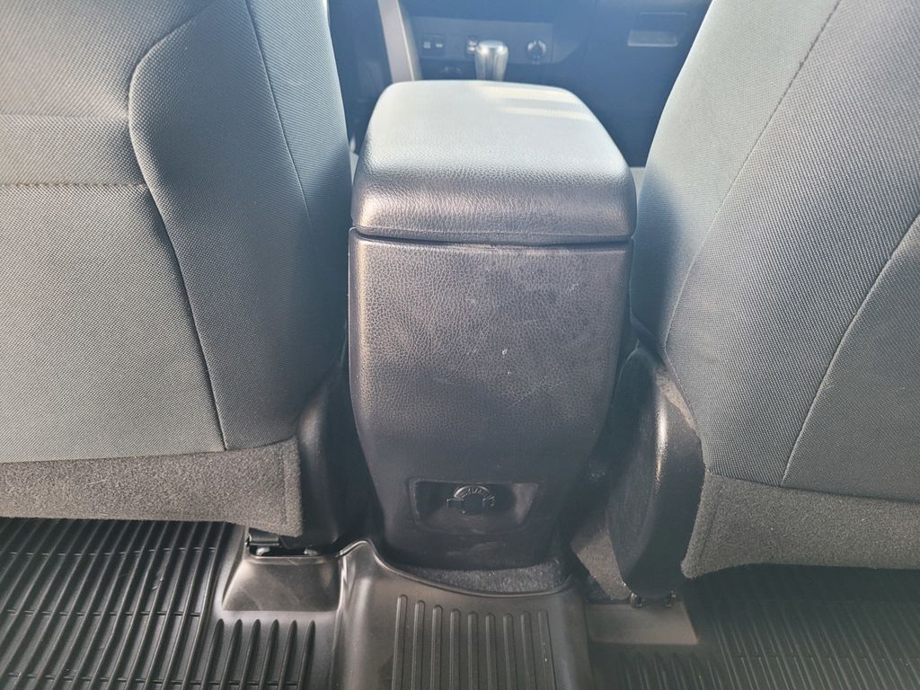 2018 Toyota RAV4 LE Roseville CA