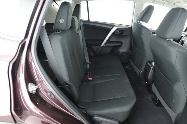 2018 Toyota RAV4 LE New Braunfels TX