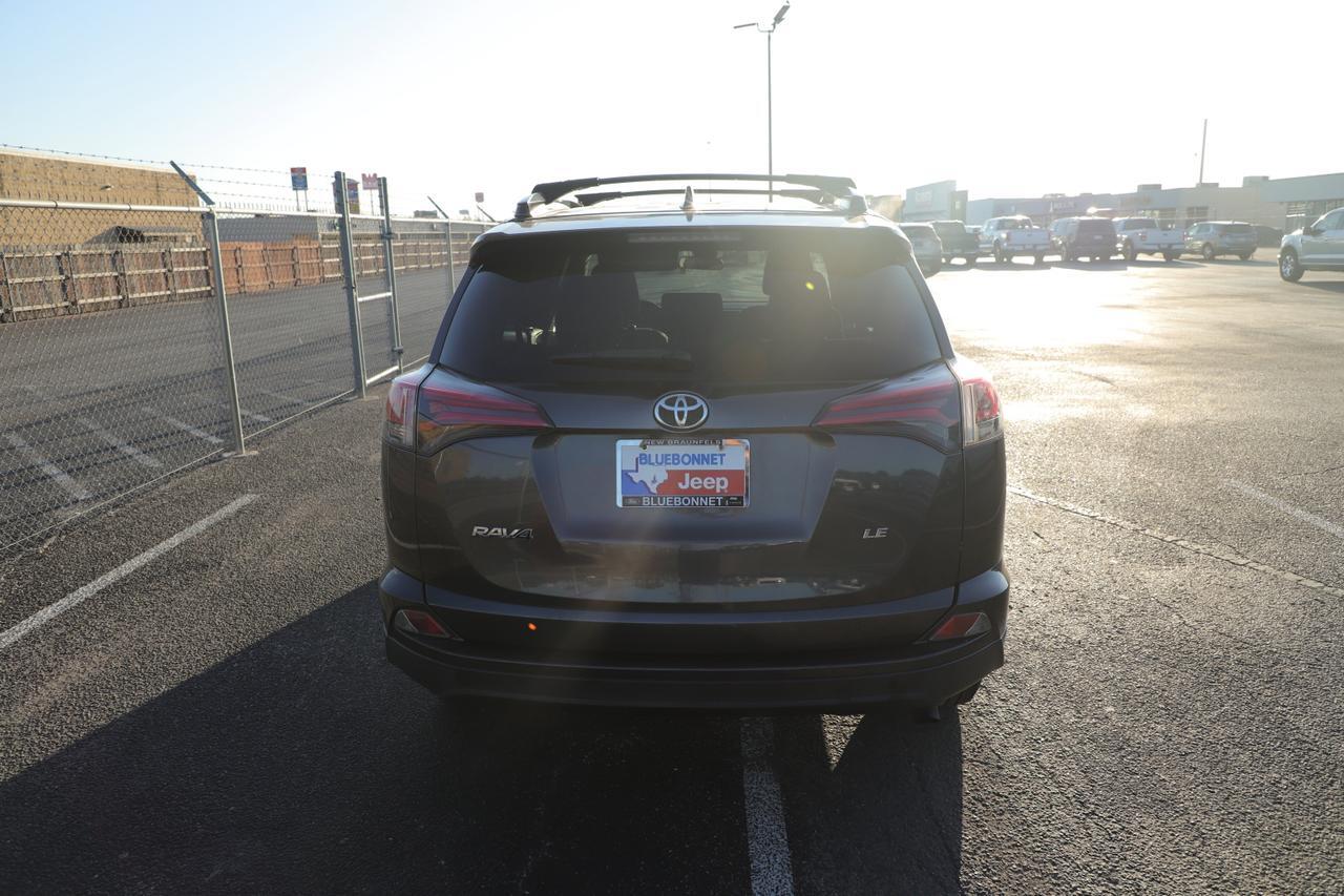 2018 Toyota RAV4 LE New Braunfels TX