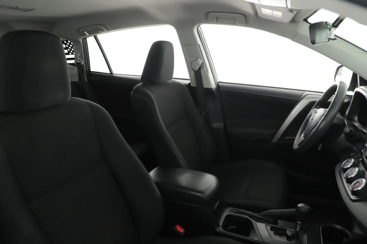 2018 Toyota RAV4 LE New Braunfels TX