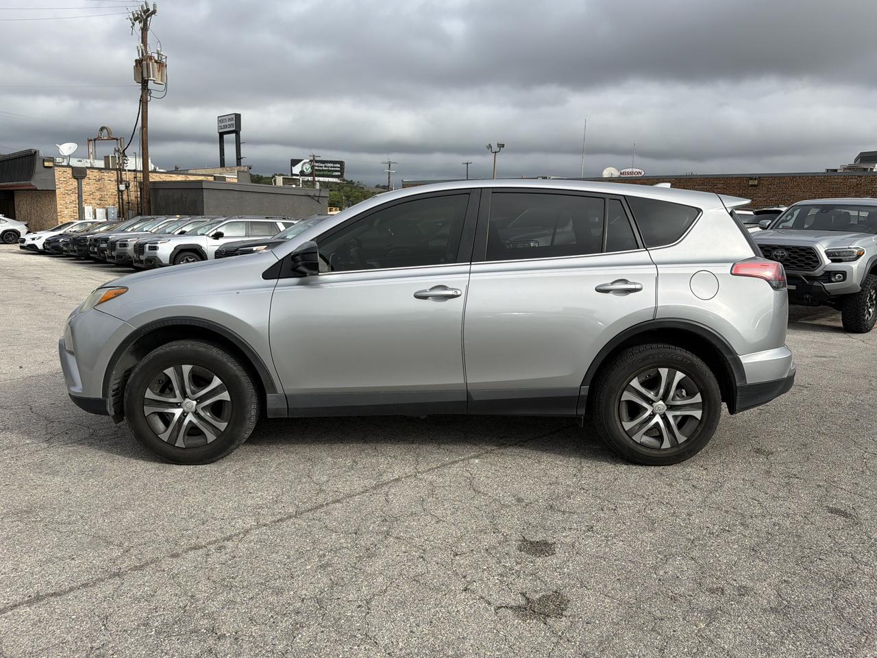 2018 Toyota RAV4 LE San Antonio TX
