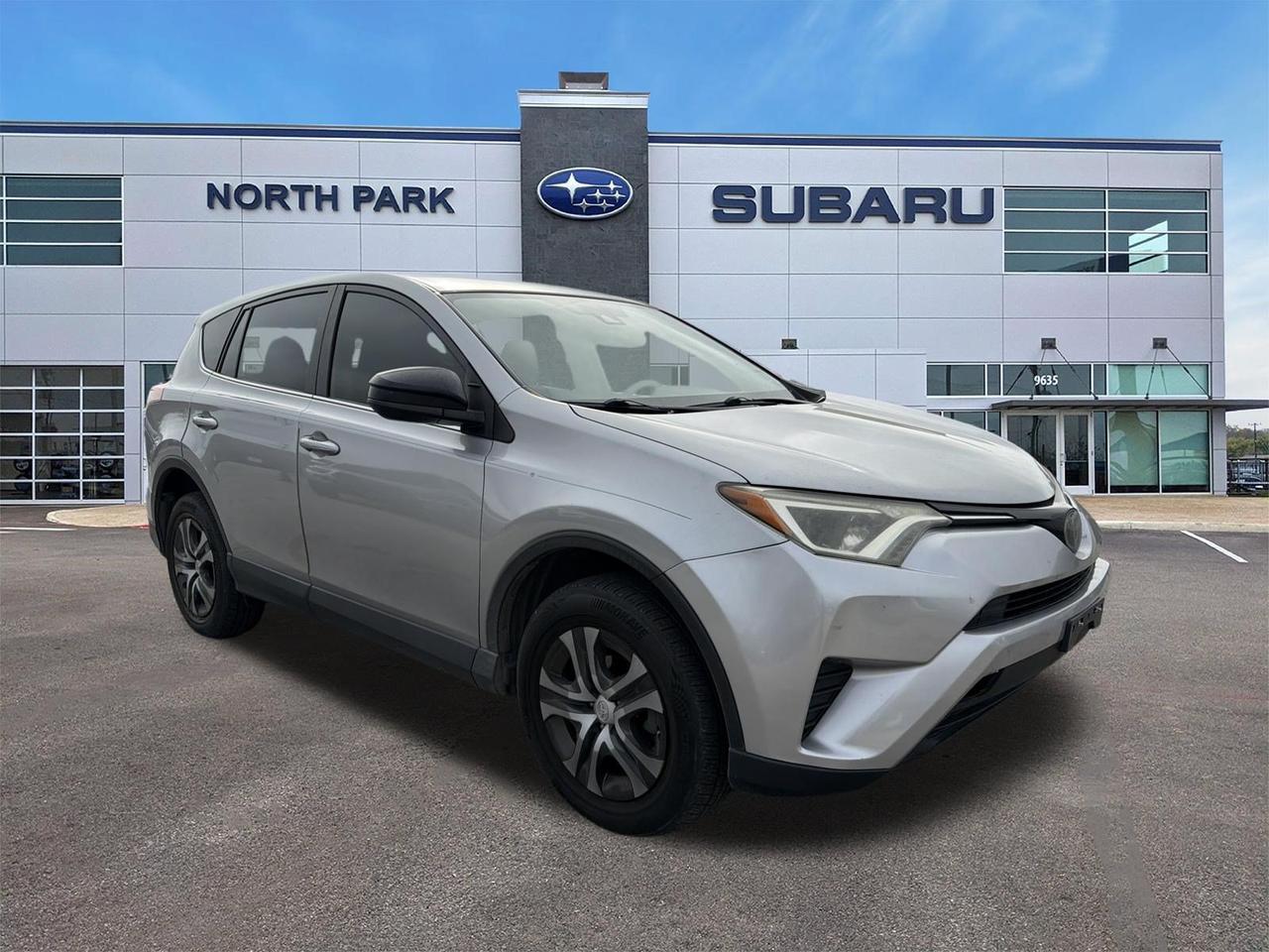 2018 Toyota RAV4 LE
