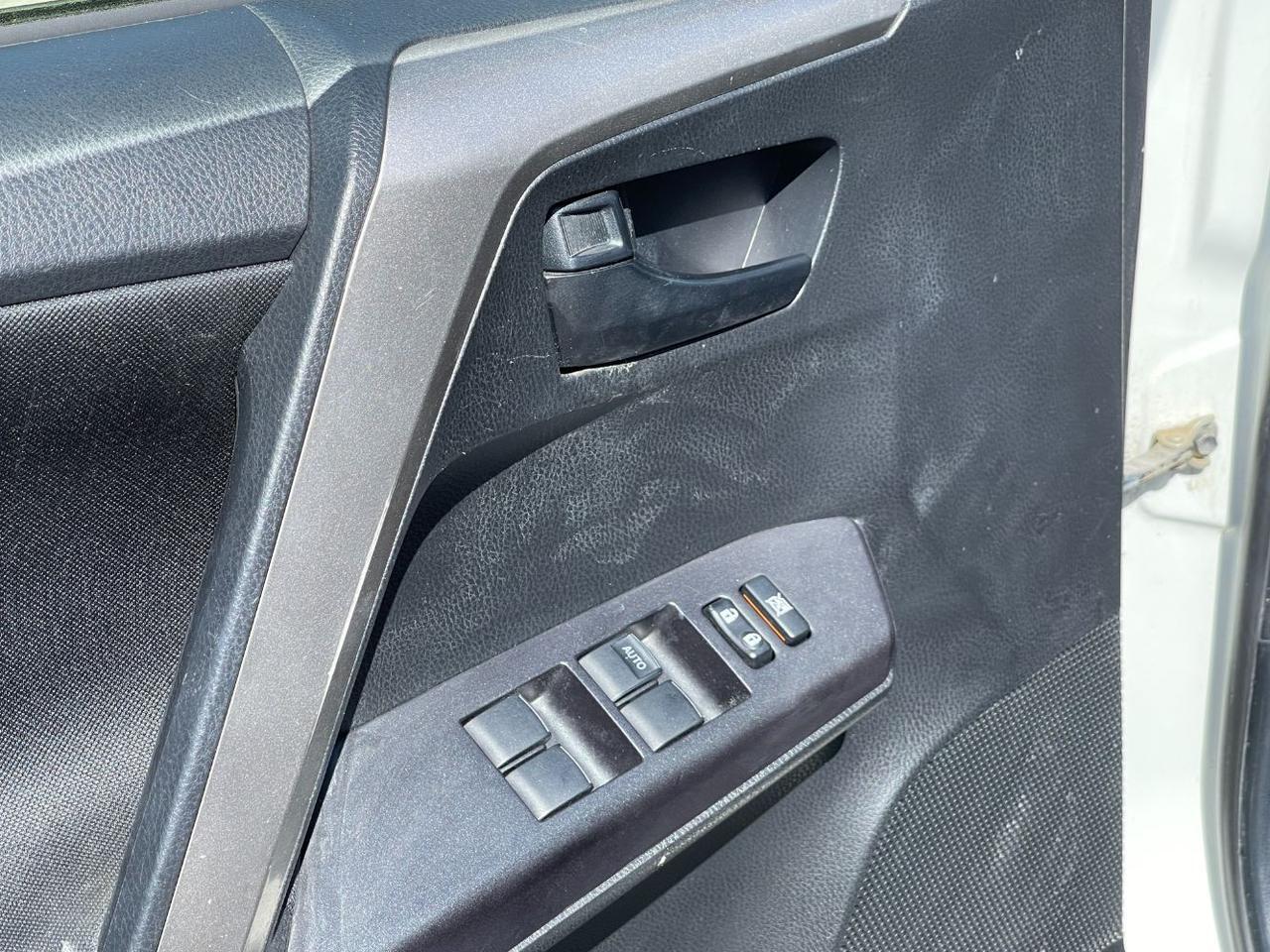 2018 Toyota RAV4 LE Hayden ID