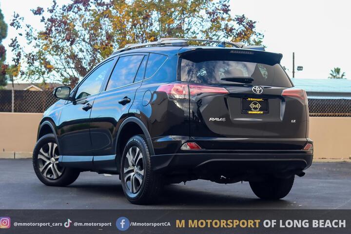 2018 Toyota RAV4 LE Sport Utility 4D Long Beach CA
