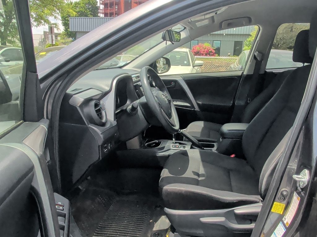 2018 Toyota RAV4 LE Worcester MA