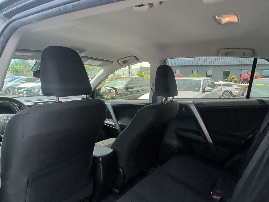 2018 Toyota RAV4 LE Worcester MA