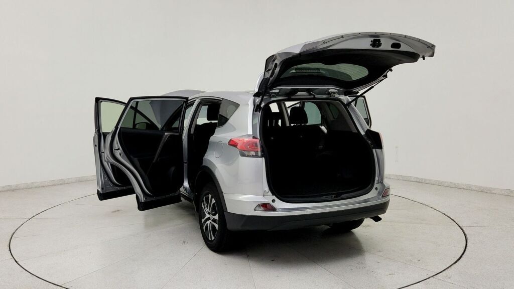 2018 Toyota RAV4 LE Laurel MD