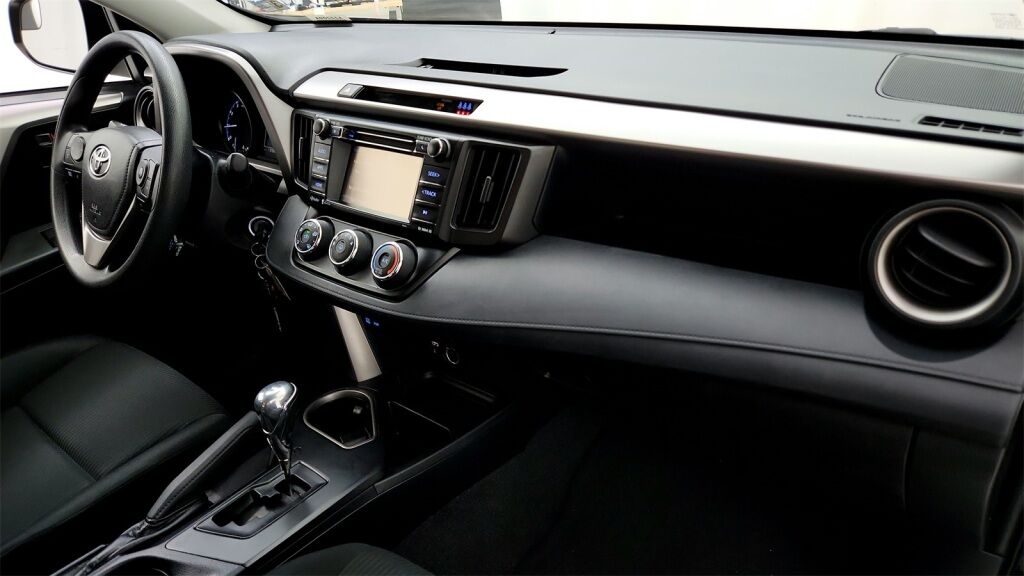 2018 Toyota RAV4 LE Laurel MD