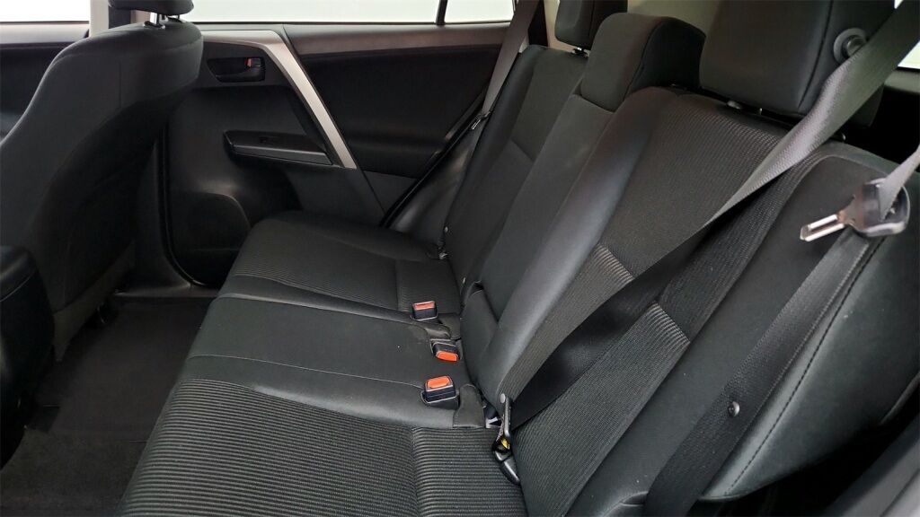 2018 Toyota RAV4 LE Laurel MD