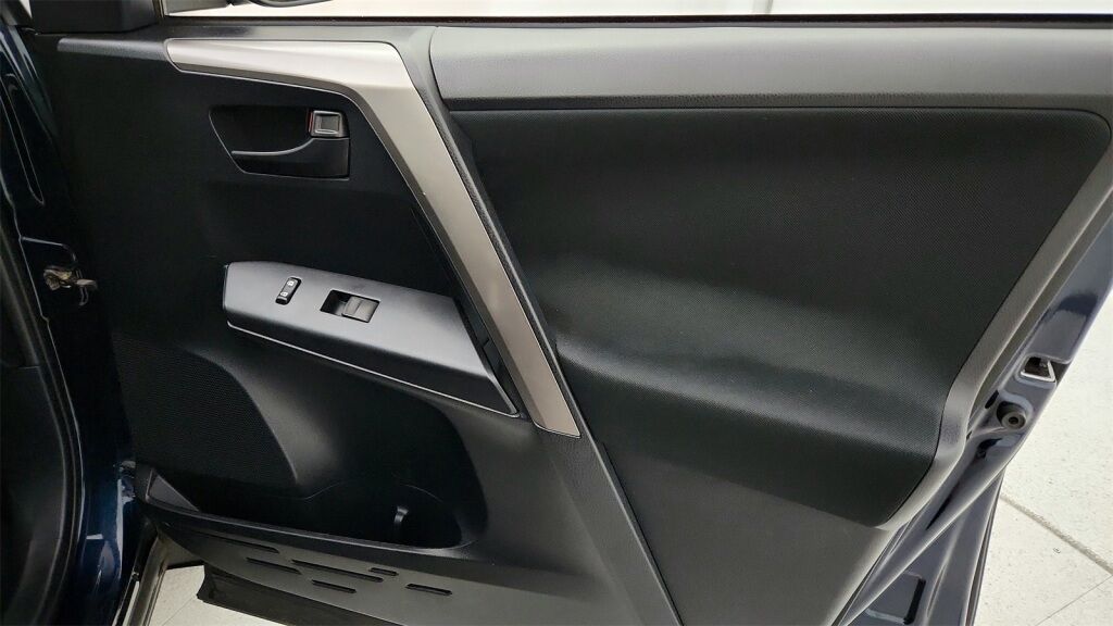 2018 Toyota RAV4 LE Laurel MD