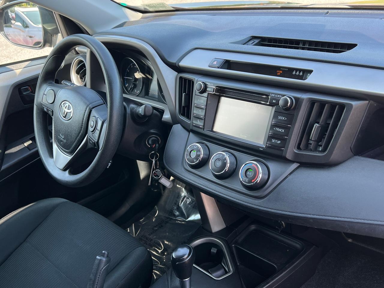 2018 Toyota RAV4 LE Hagerstown MD