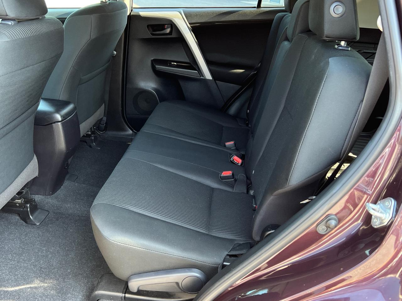 2018 Toyota RAV4 LE Hagerstown MD