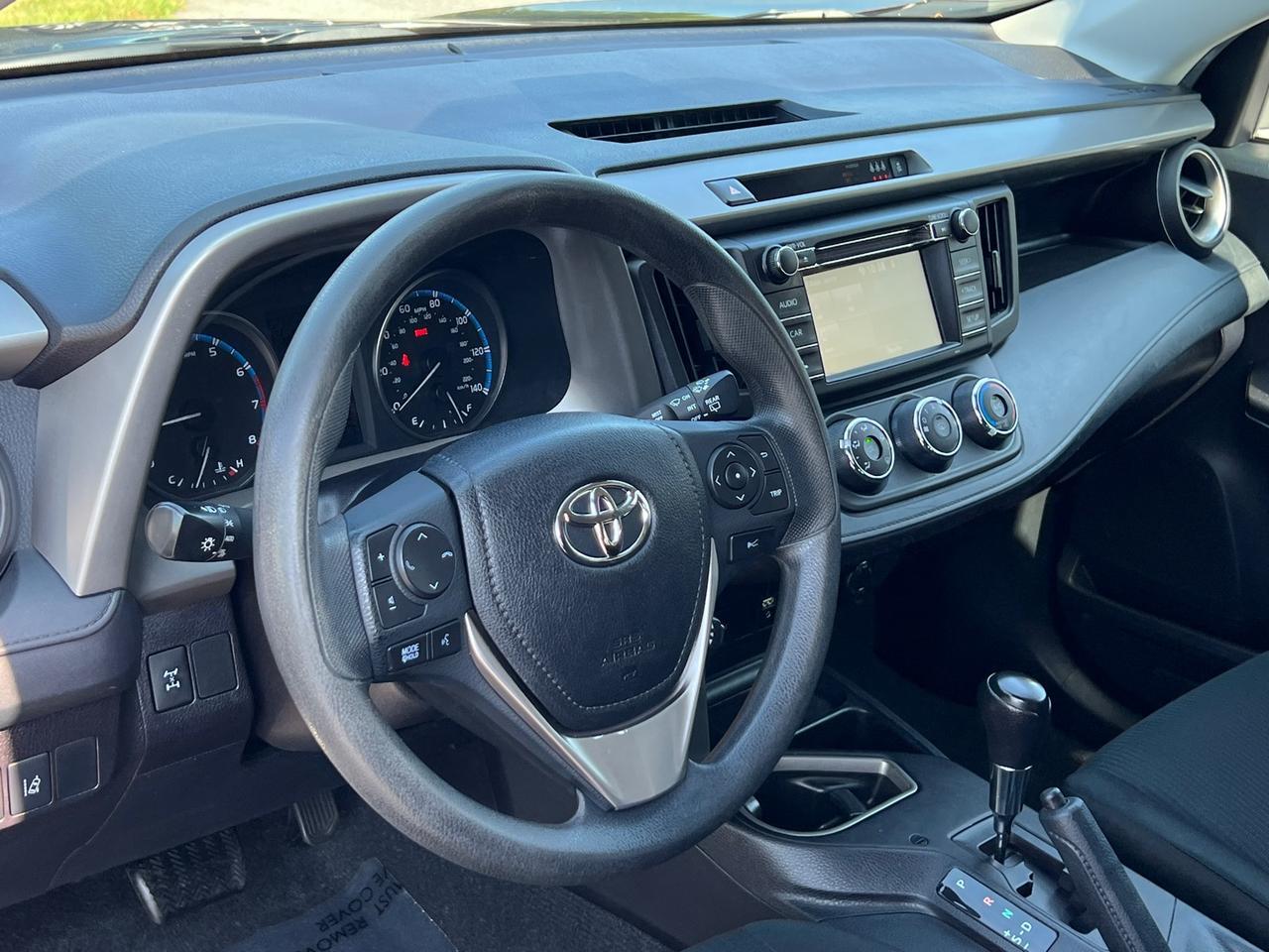 2018 Toyota RAV4 LE Hagerstown MD