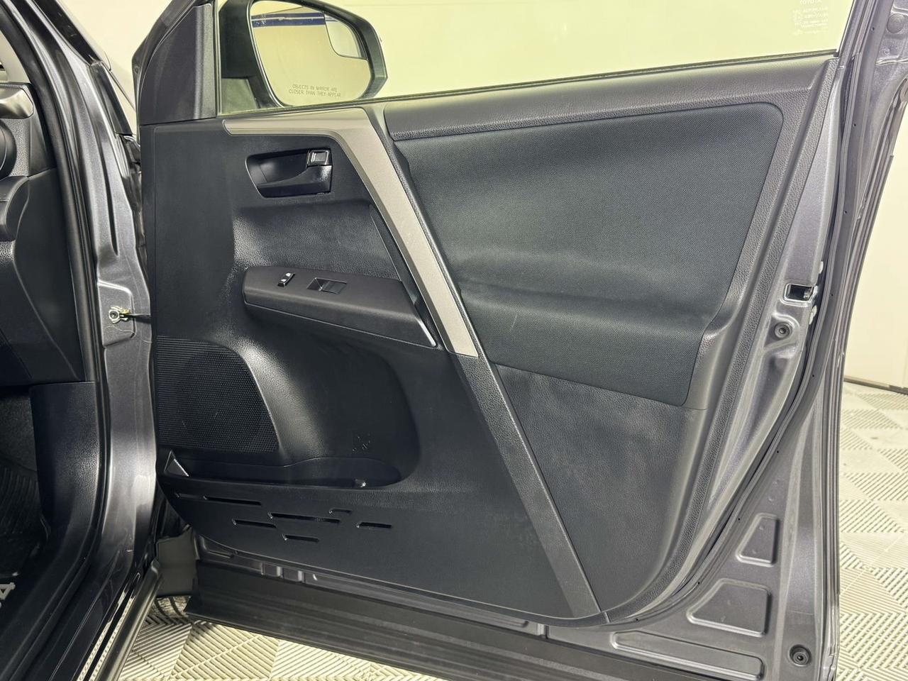 2018 Toyota RAV4 LE Fredericksburg VA