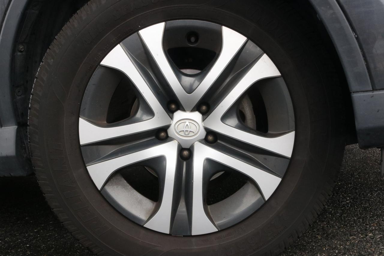 2018 Toyota RAV4 LE Fredericksburg VA