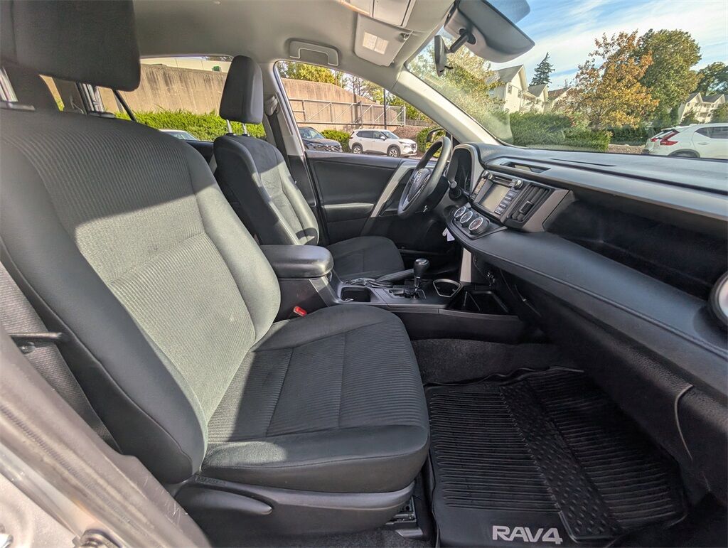 2018 Toyota RAV4 LE Cockeysville MD