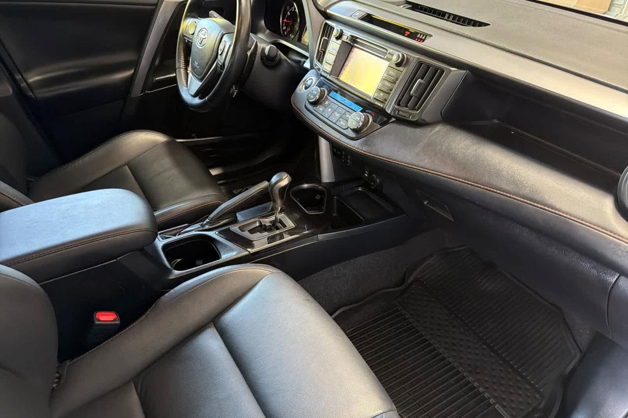 2018 Toyota RAV4 SE Roseville CA
