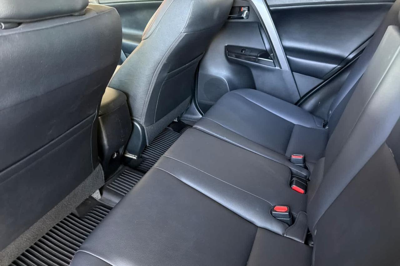 2018 Toyota RAV4 SE Roseville CA