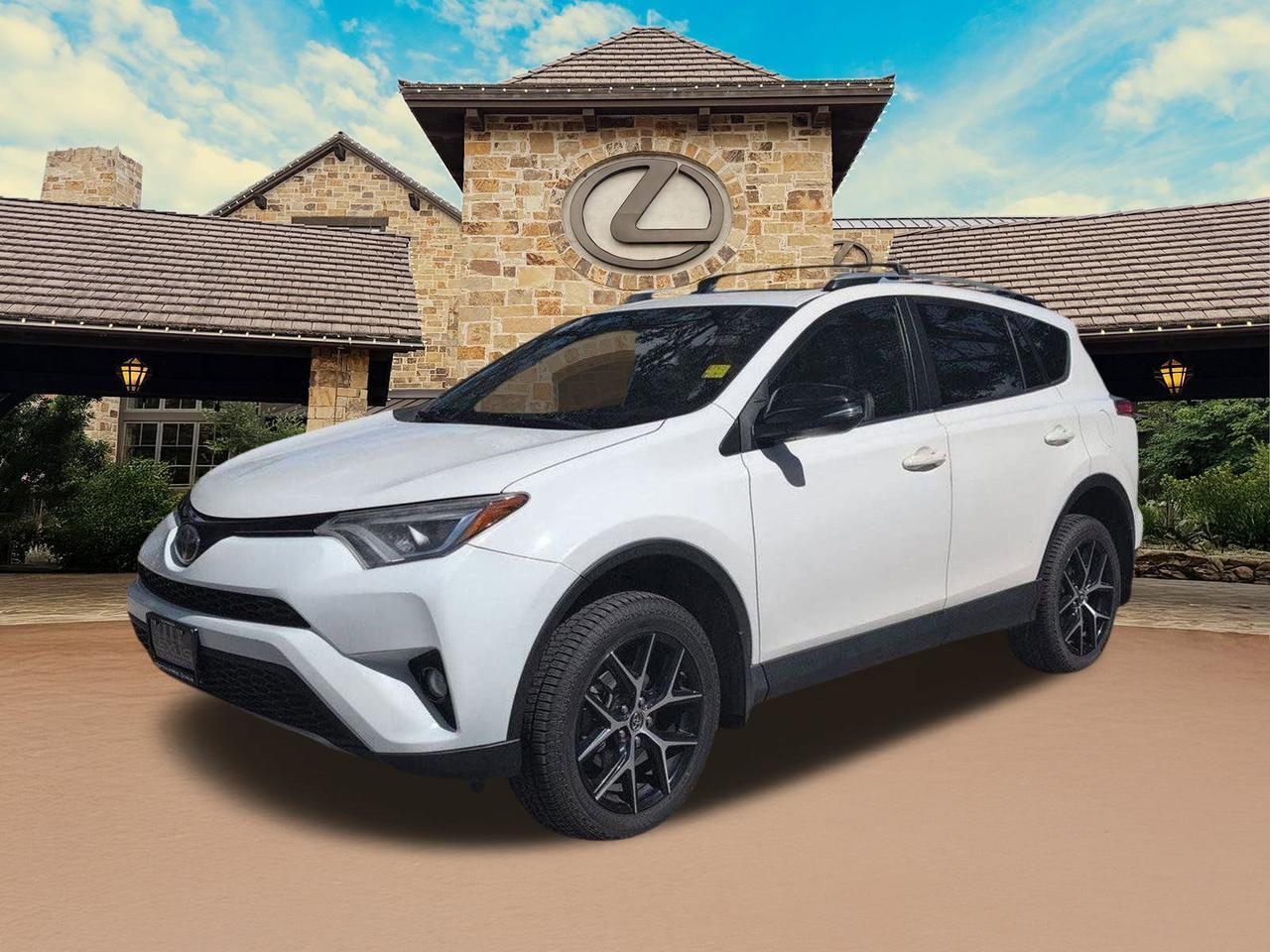 2018 Toyota RAV4 SE