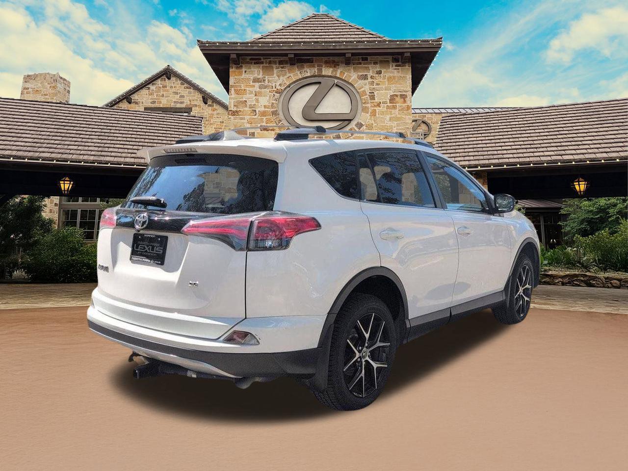 2018 Toyota RAV4 SE