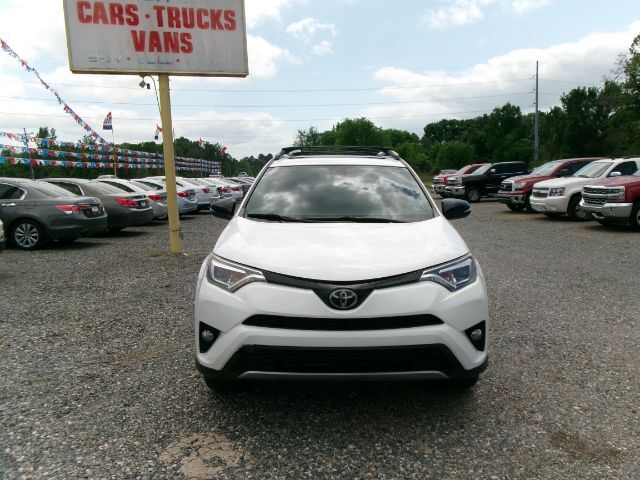 2018 Toyota RAV4 SE