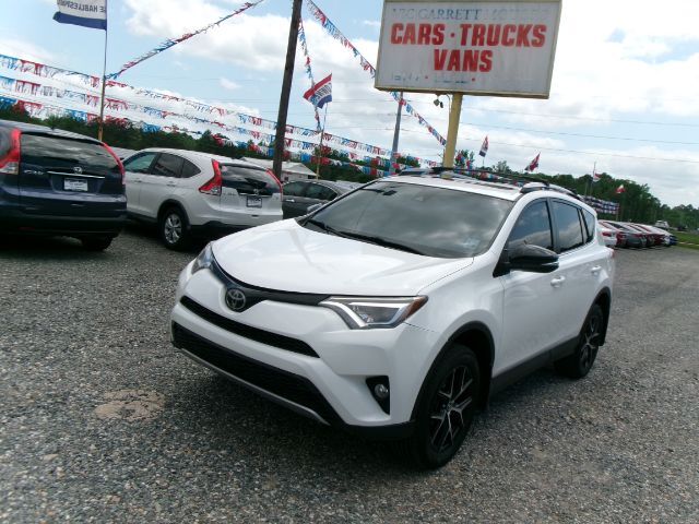 2018 Toyota RAV4 SE