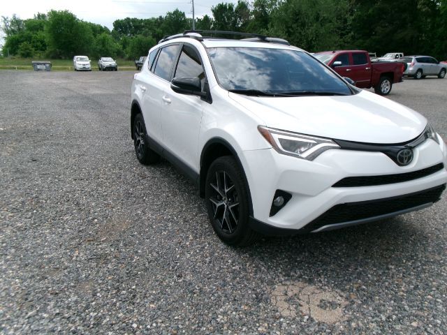 2018 Toyota RAV4 SE