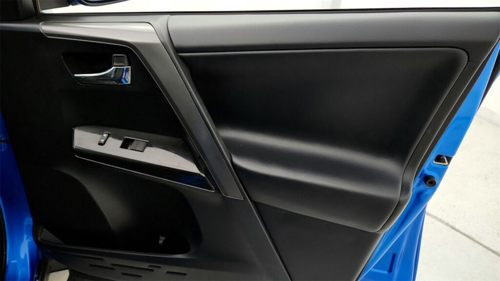 2018 Toyota RAV4 SE Laurel MD