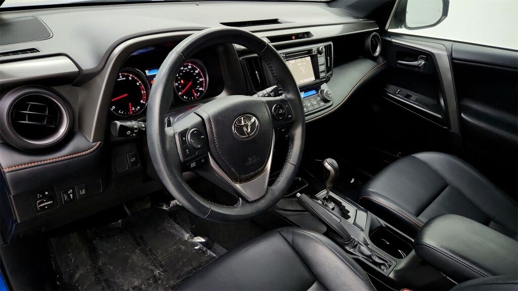 2018 Toyota RAV4 SE Laurel MD