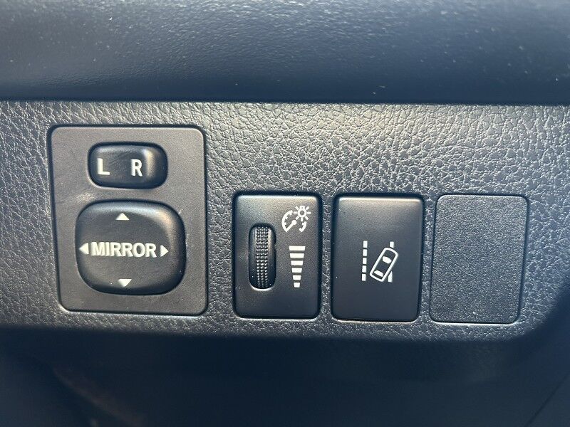 2018 Toyota RAV4 XLE - 1 OWNER - REGULAR OIL CHANGES Whitinsville MA