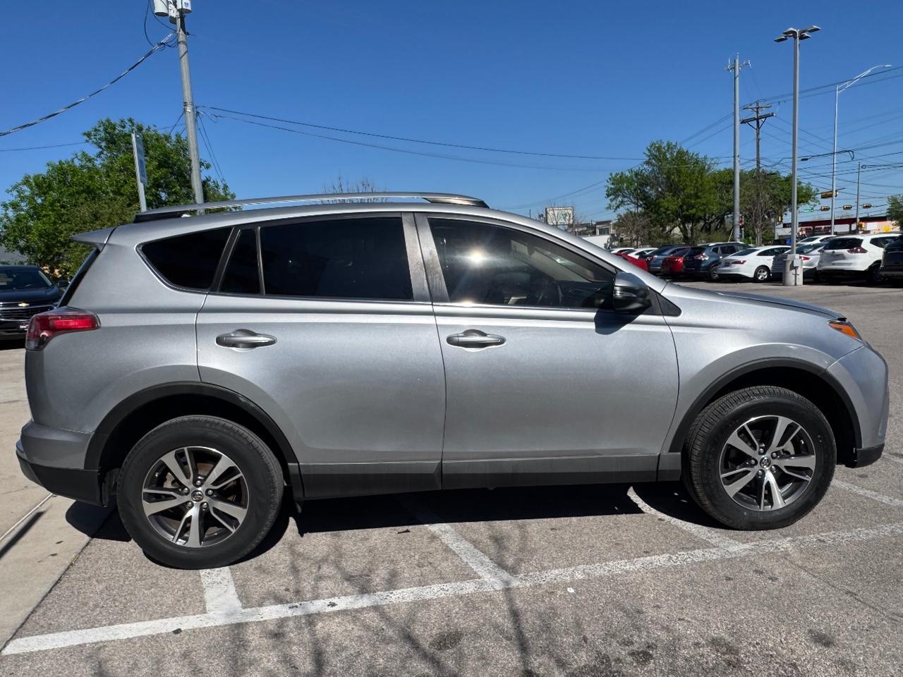 2018 Toyota RAV4 XLE | Adventure Austin TX