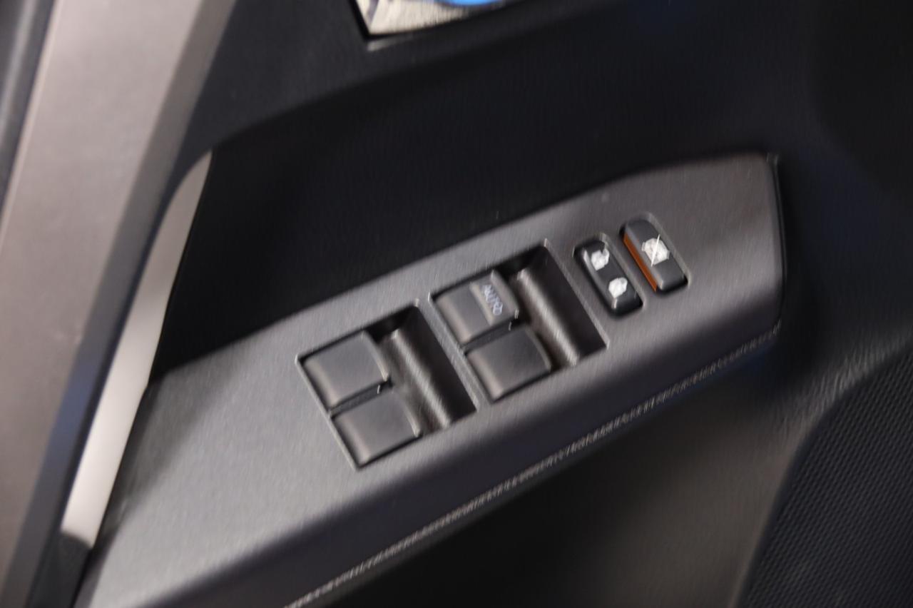 2018 Toyota RAV4 XLE FWD 4dr Suv Skokie IL