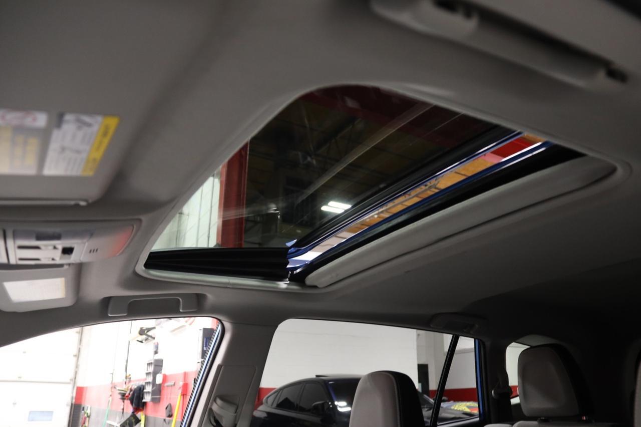 2018 Toyota RAV4 XLE FWD 4dr Suv Skokie IL