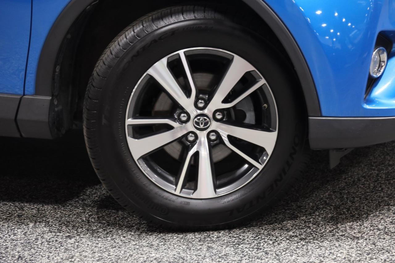 2018 Toyota RAV4 XLE FWD 4dr Suv Skokie IL