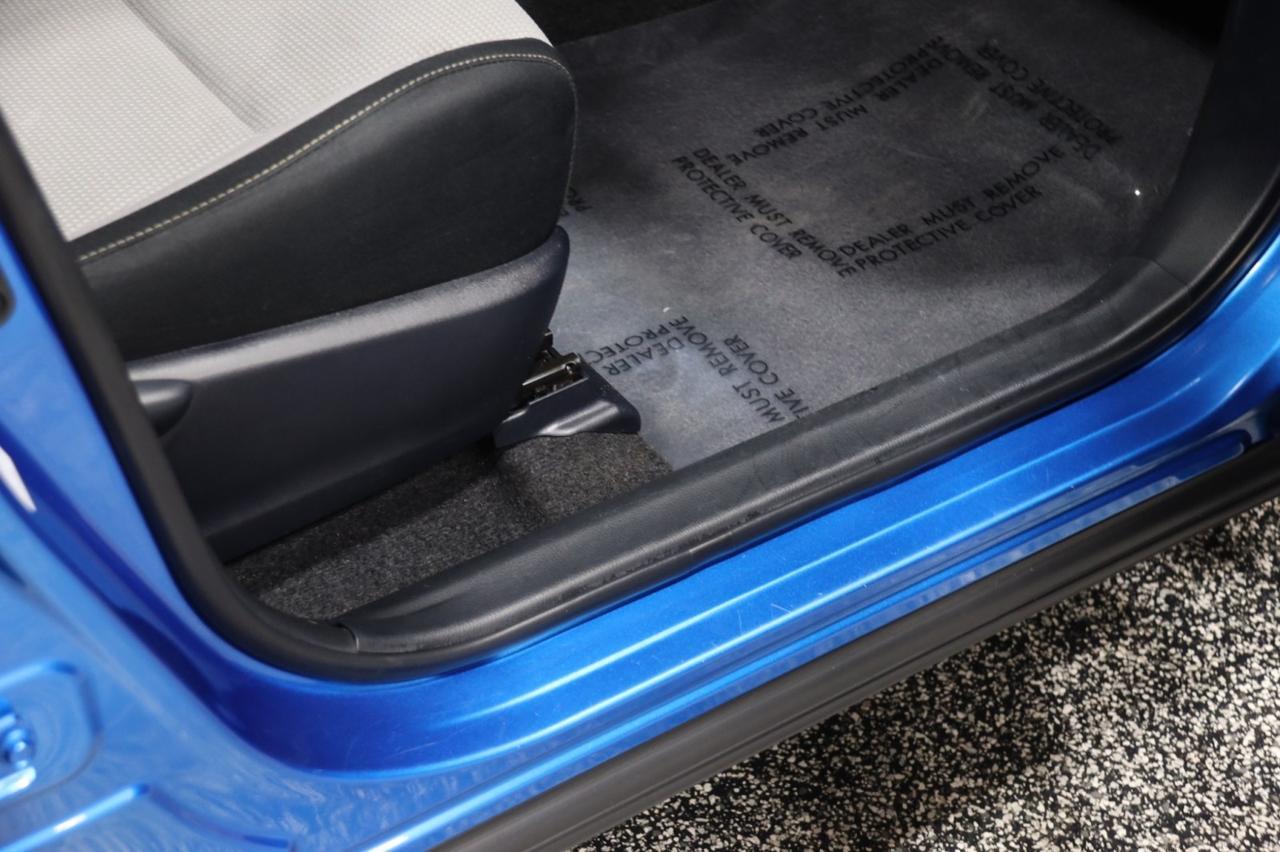 2018 Toyota RAV4 XLE FWD 4dr Suv Skokie IL