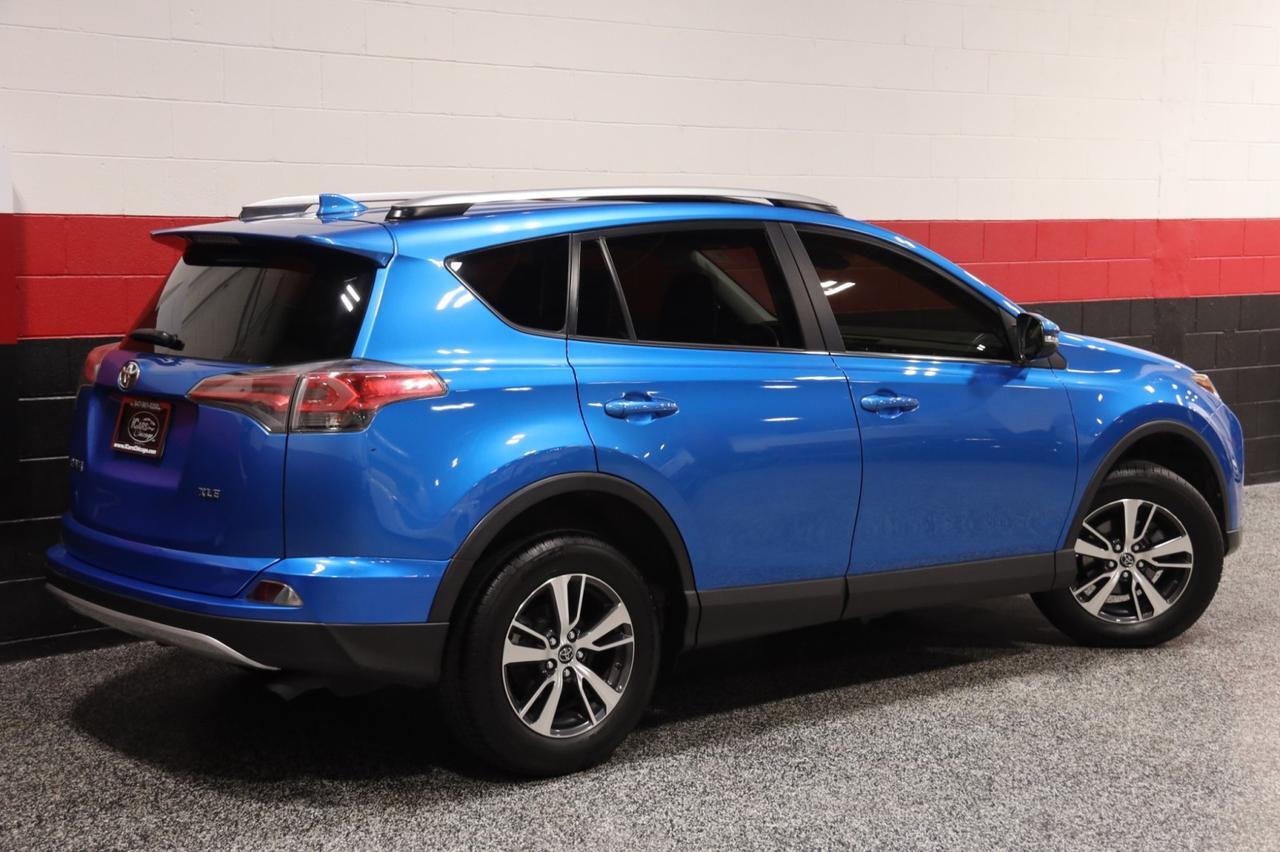 2018 Toyota RAV4 XLE FWD 4dr Suv Skokie IL
