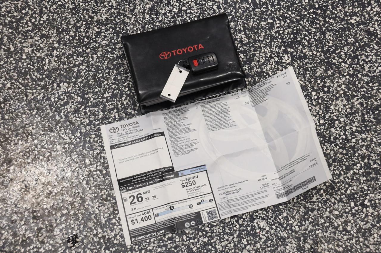 2018 Toyota RAV4 XLE FWD 4dr Suv Skokie IL