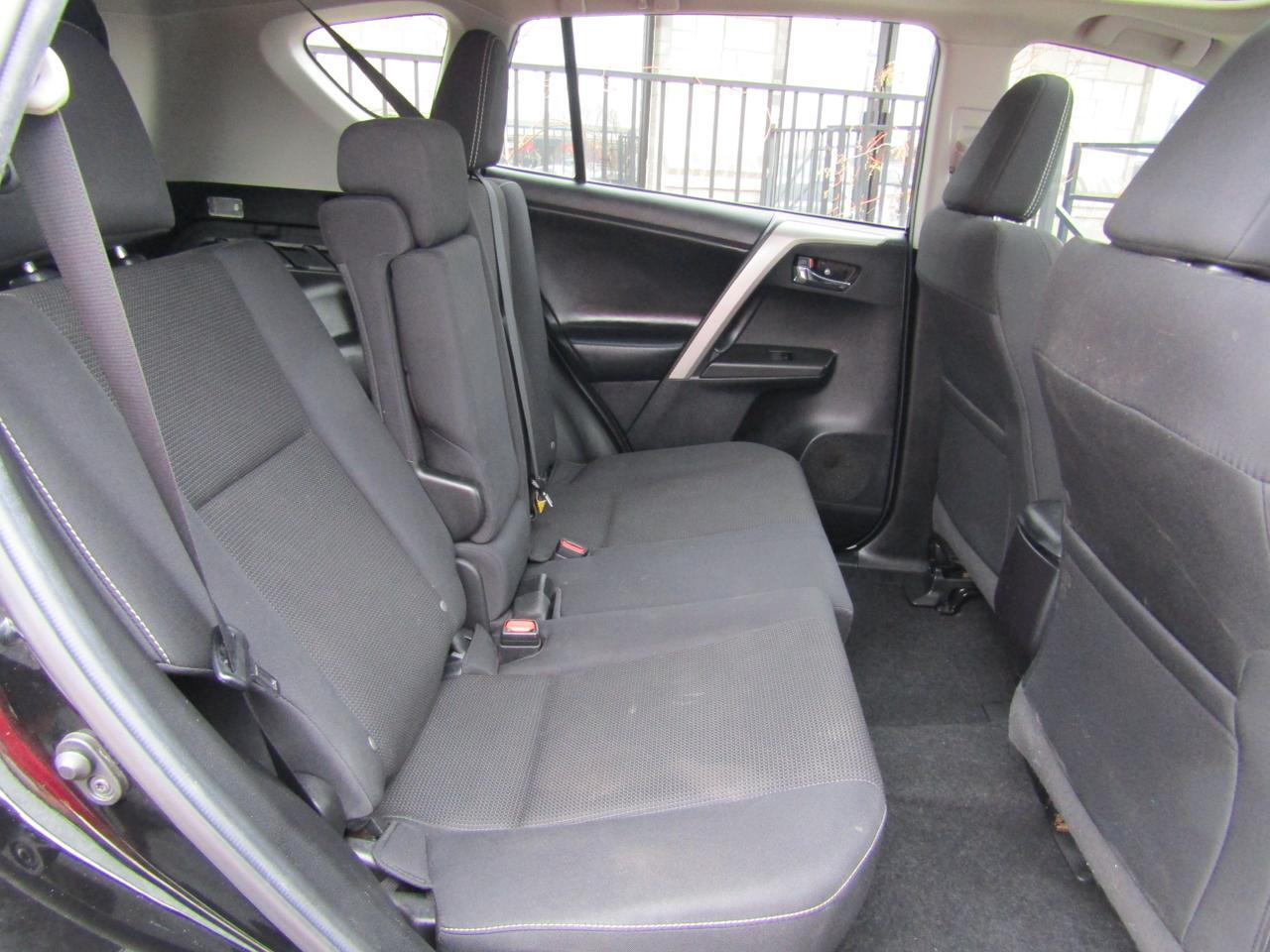 2018 Toyota RAV4 XLE FWD (Natl) Grand Prairie TX