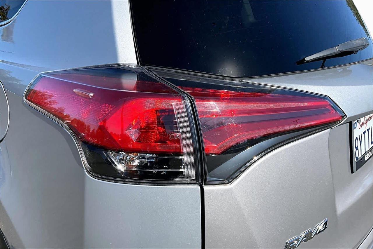 2018 Toyota RAV4 XLE Folsom CA