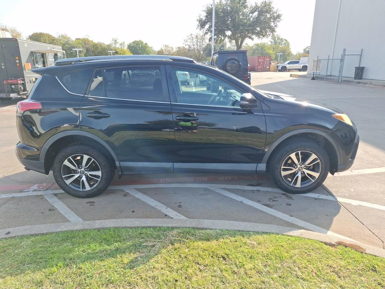 2018 Toyota RAV4 XLE Hurst TX