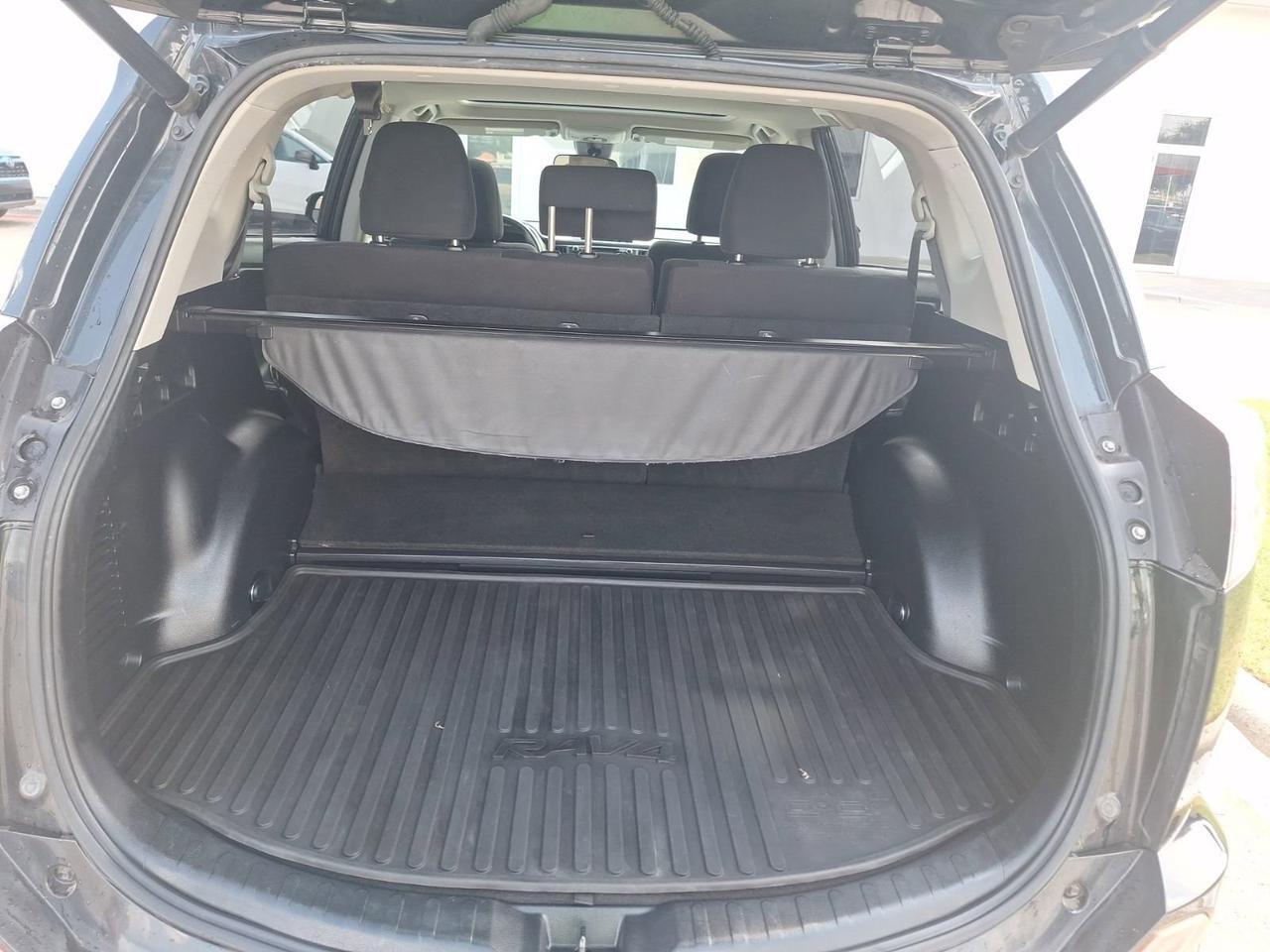 2018 Toyota RAV4 XLE Hurst TX