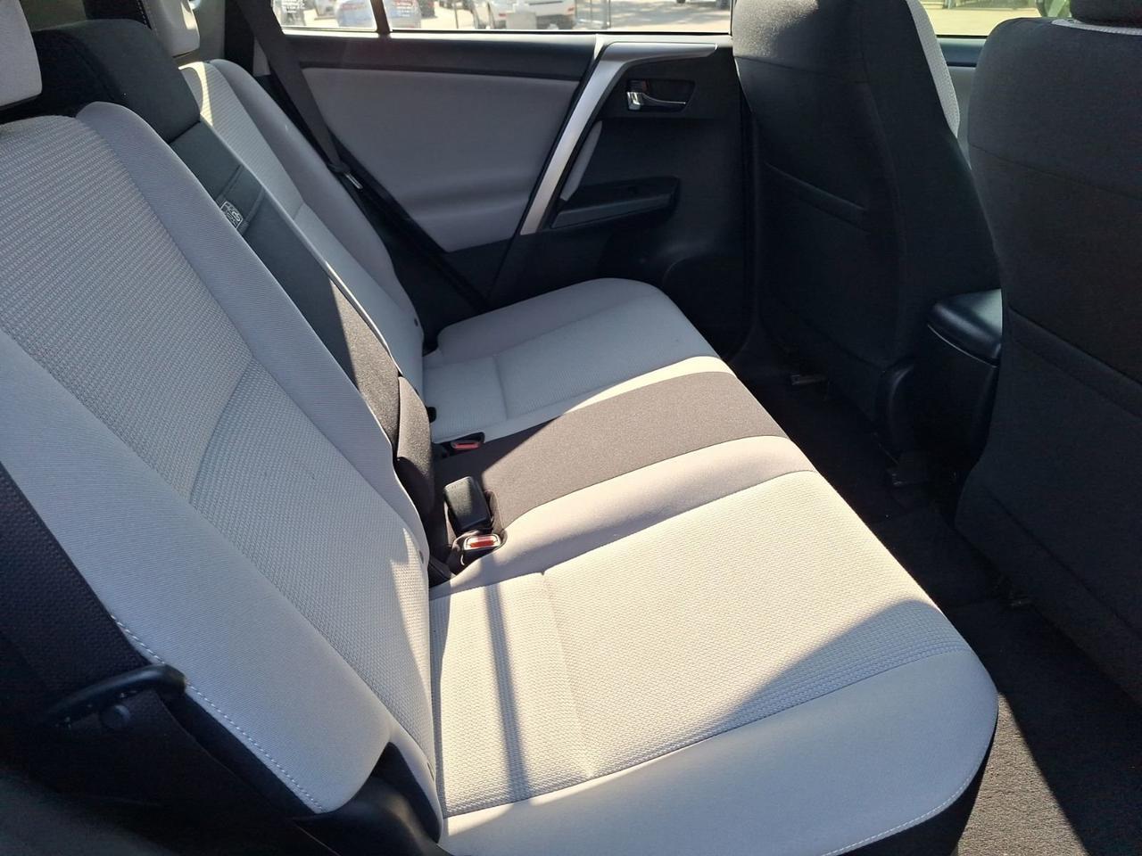 2018 Toyota RAV4 XLE Hurst TX